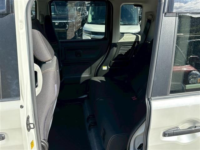 SUZUKI SPACIA GEAR 2018 Image 31