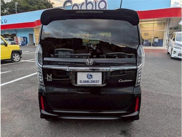 HONDA N BOX CUSTOM 2018 Image 31