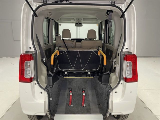 DAIHATSU TANTO 2018 Image 31