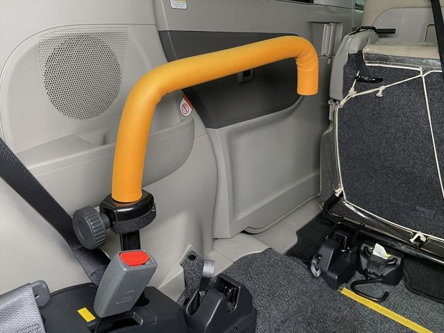 DAIHATSU TANTO 2018 Image 31