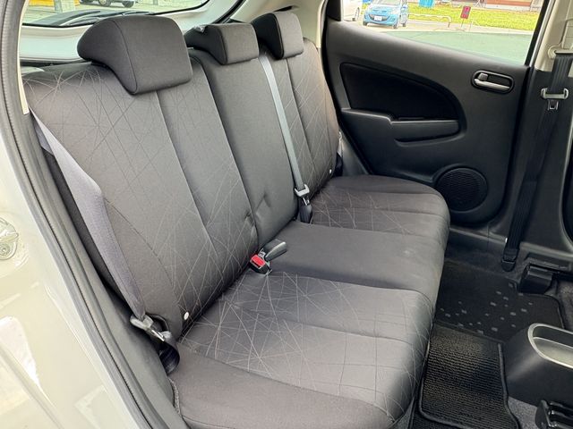 MAZDA DEMIO 2012 Image 31