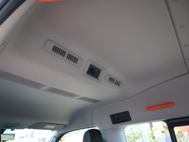 NISSAN CARAVAN VAN 4WD 2022 Image 31