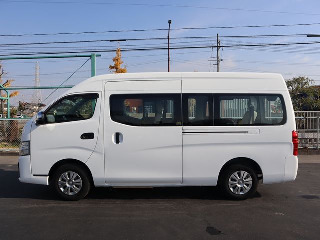 NISSAN CARAVAN VAN 4WD 2022 Image 31