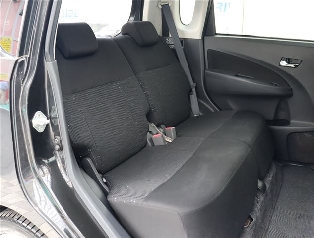 DAIHATSU MOVE CUSTOM 2013 Image 31