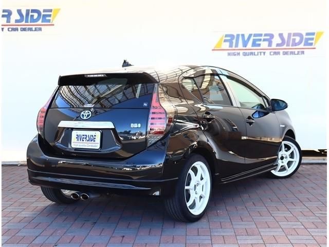 TOYOTA AQUA 2013 Image 31