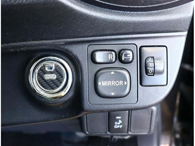 TOYOTA AQUA 2013 Image 31