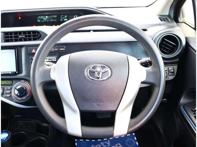 TOYOTA AQUA 2013 Image 31