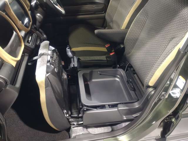 SUZUKI HUSTLER 4WD 2025 Image 31