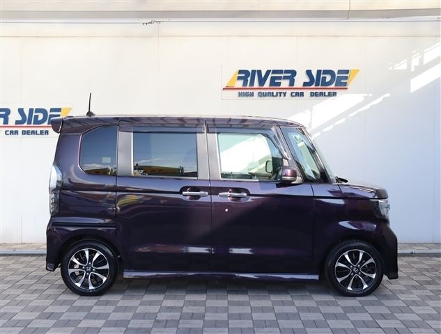 HONDA N BOX CUSTOM 2020 Image 31