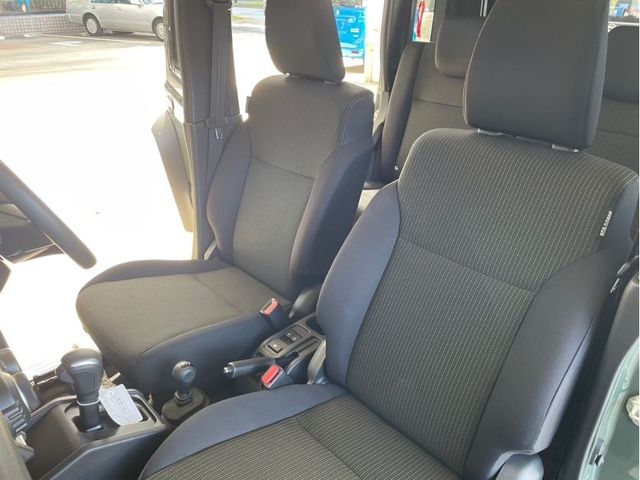 SUZUKI JIMNY NOMADE 2025 Image 31