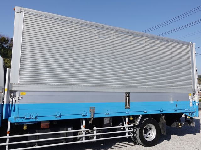 MITSUBISHI FUSOU FIGHTER 2013 Image 31