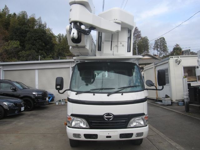 HINO DUTRO 2011 Image 31