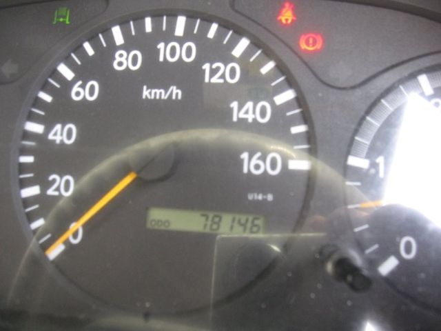 HINO DUTRO 2011 Image 31