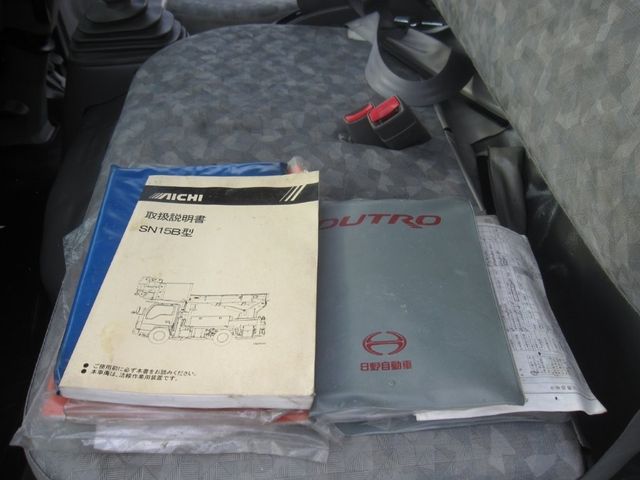 HINO DUTRO 2011 Image 31