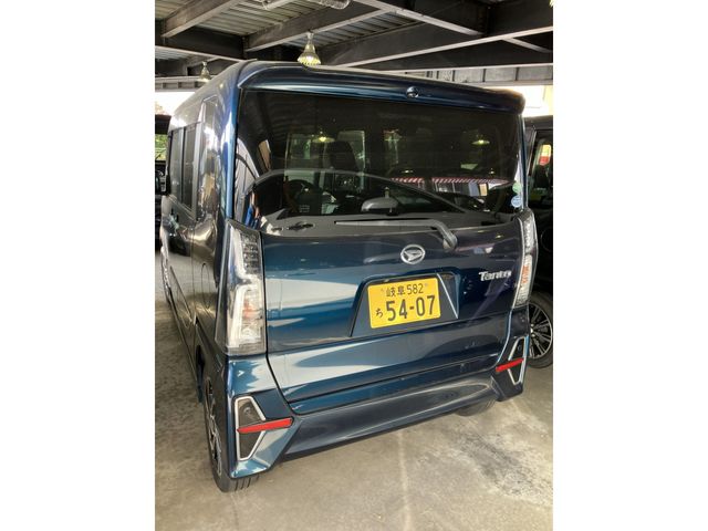 DAIHATSU TANTO CUSTOM 2021 Image 31