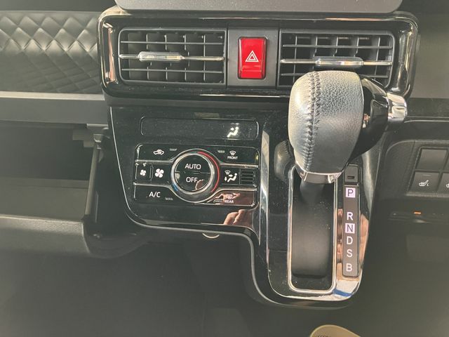 DAIHATSU TANTO CUSTOM 2021 Image 31