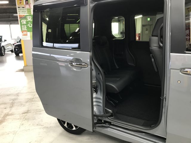 HONDA N BOX CUSTOM 2024 Image 31