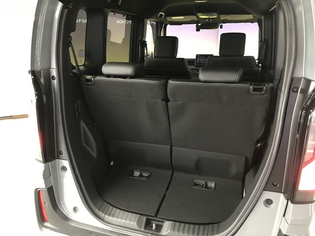 HONDA N BOX CUSTOM 2024 Image 31