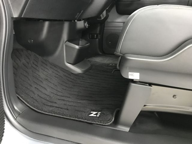 HONDA N BOX CUSTOM 2024 Image 31