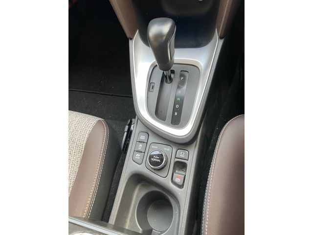 TOYOTA YARIS CROSS HYBRID 2022 Image 31