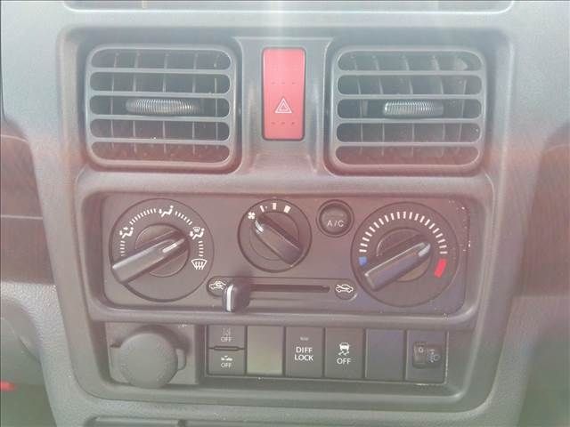 MITSUBISHI MINICAB TRUCK 4WD 2024 Image 31