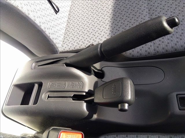 MITSUBISHI MINICAB TRUCK 4WD 2024 Image 31