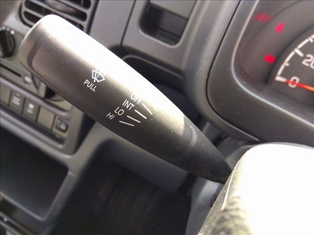 MITSUBISHI MINICAB TRUCK 4WD 2024 Image 31