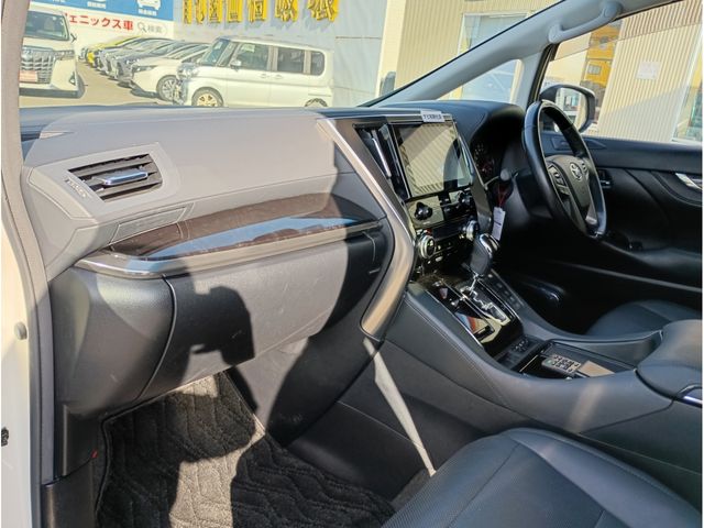 TOYOTA ALPHARD 4WD 2020 Image 31