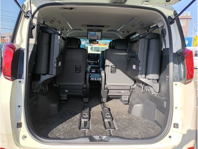 TOYOTA ALPHARD 4WD 2020 Image 31