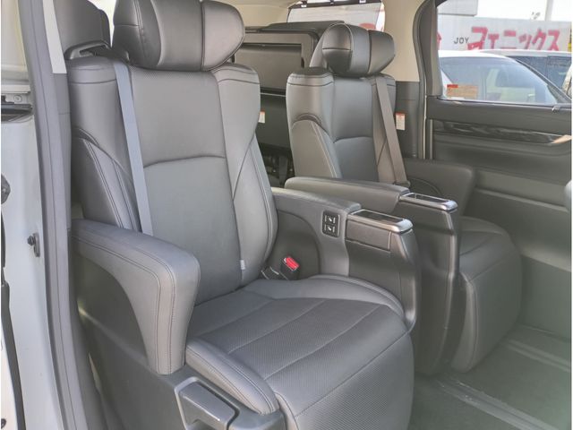 TOYOTA ALPHARD 4WD 2020 Image 31