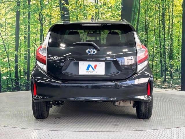 TOYOTA AQUA 2017 Image 31