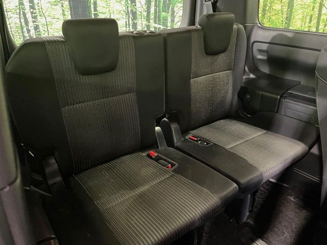 TOYOTA VOXY 2020 Image 31