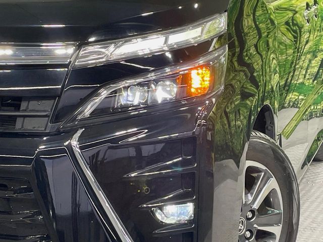 TOYOTA VOXY 2020 Image 31