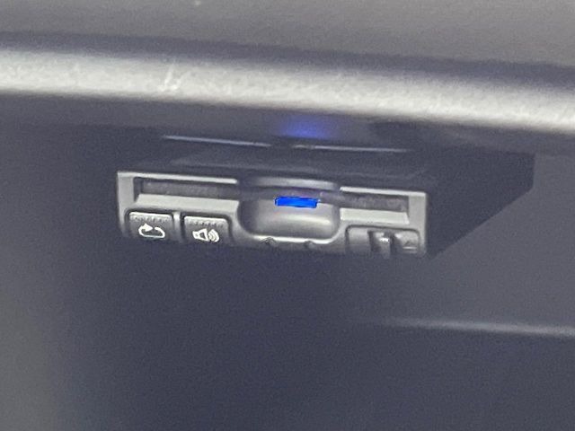 RENAULT TWINGO 2018 Image 31