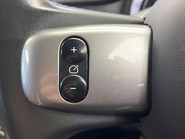 RENAULT TWINGO 2018 Image 31