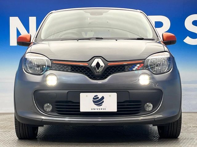 RENAULT TWINGO 2018 Image 31