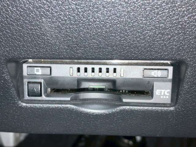 DAIHATSU ATRAI VAN 4WD 2022 Image 31