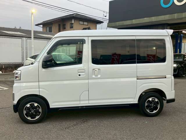 DAIHATSU ATRAI VAN 4WD 2022 Image 31
