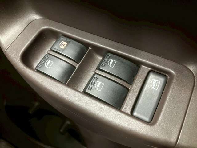 TOYOTA PASSO 2015 Image 31