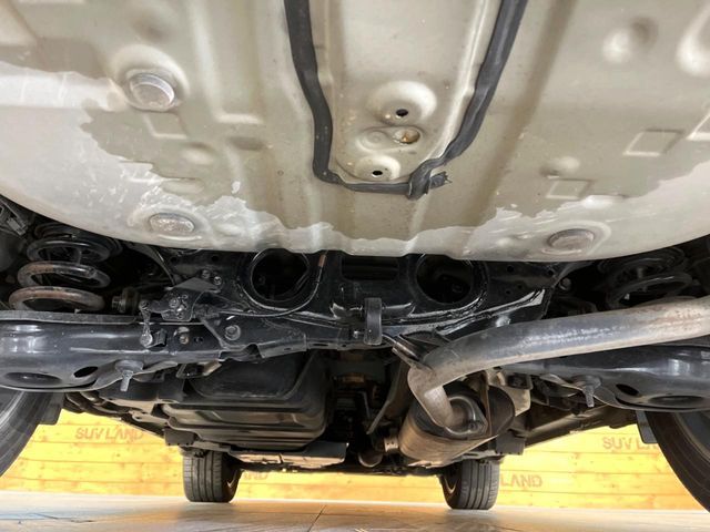 TOYOTA HARRIER 2WD 2017 Image 31