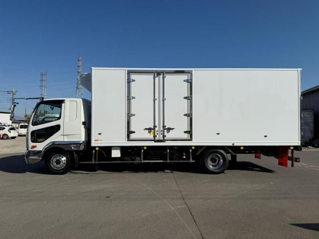 MITSUBISHI FUSOU FIGHTER 2025 Image 31