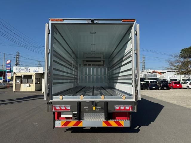 MITSUBISHI FUSOU FIGHTER 2025 Image 31