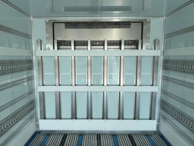 MITSUBISHI FUSOU FIGHTER 2025 Image 31