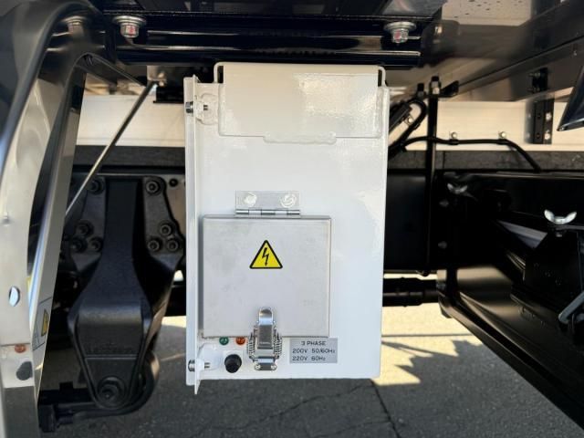 MITSUBISHI FUSOU FIGHTER 2025 Image 31