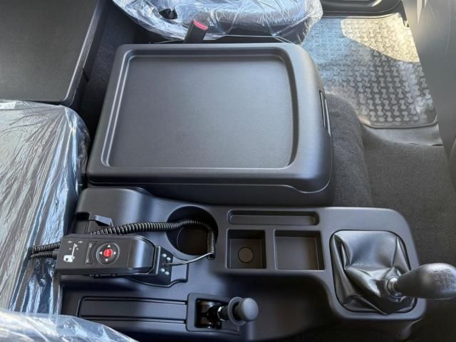 MITSUBISHI FUSOU FIGHTER 2025 Image 31