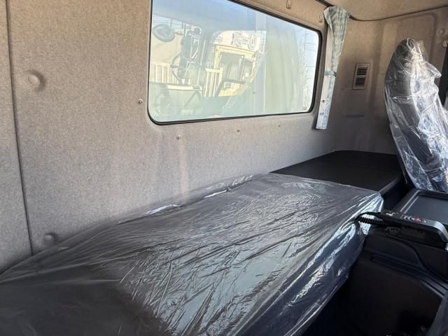 MITSUBISHI FUSOU FIGHTER 2025 Image 31