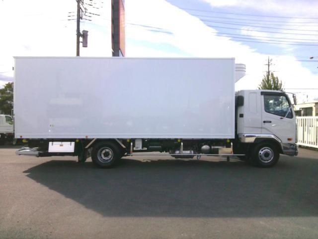 MITSUBISHI FUSOU FIGHTER 2025 Image 31