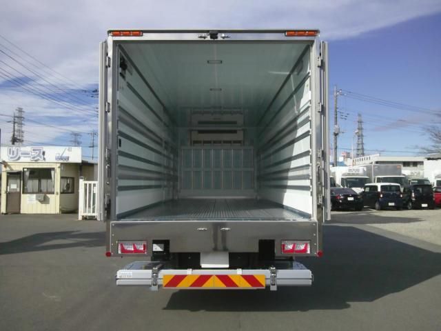 MITSUBISHI FUSOU FIGHTER 2025 Image 31