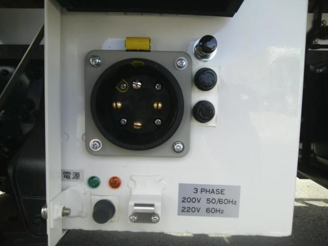 MITSUBISHI FUSOU FIGHTER 2025 Image 31