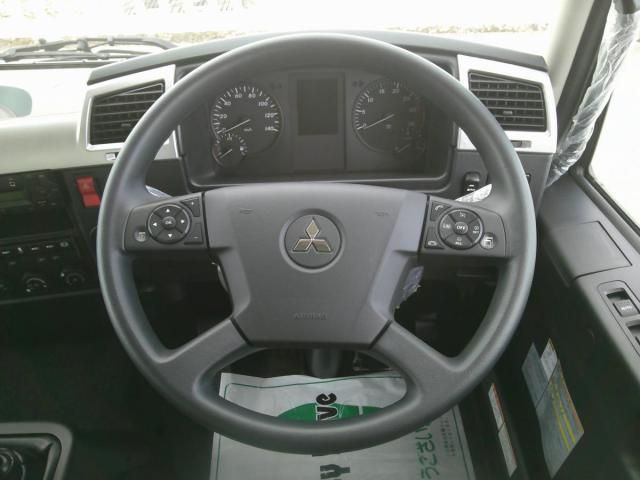 MITSUBISHI FUSOU FIGHTER 2025 Image 31